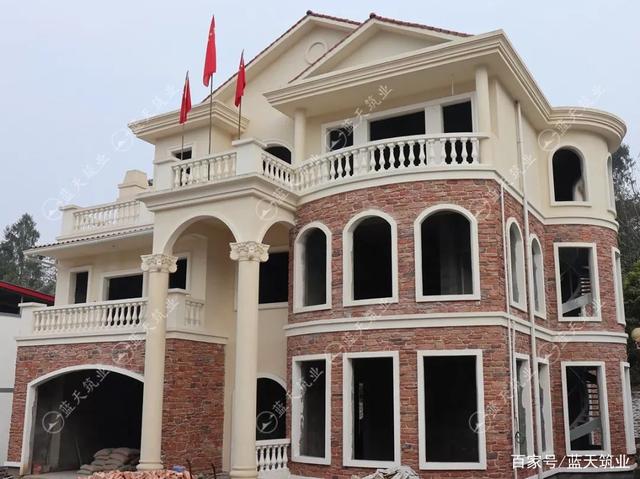 鄉(xiāng)村三層別墅建筑設(shè)計圖 鄉(xiāng)村三層別墅建筑設(shè)計圖