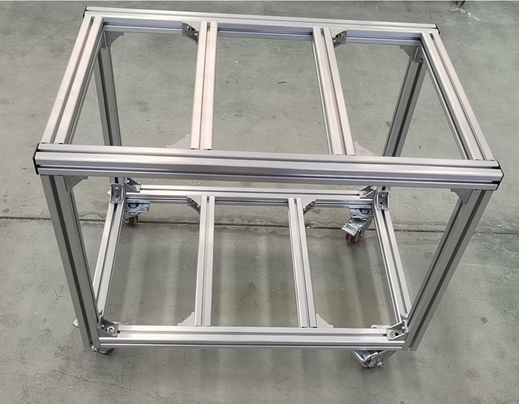 建筑鋁型材.jpeg 建筑鋁型材.jpeg