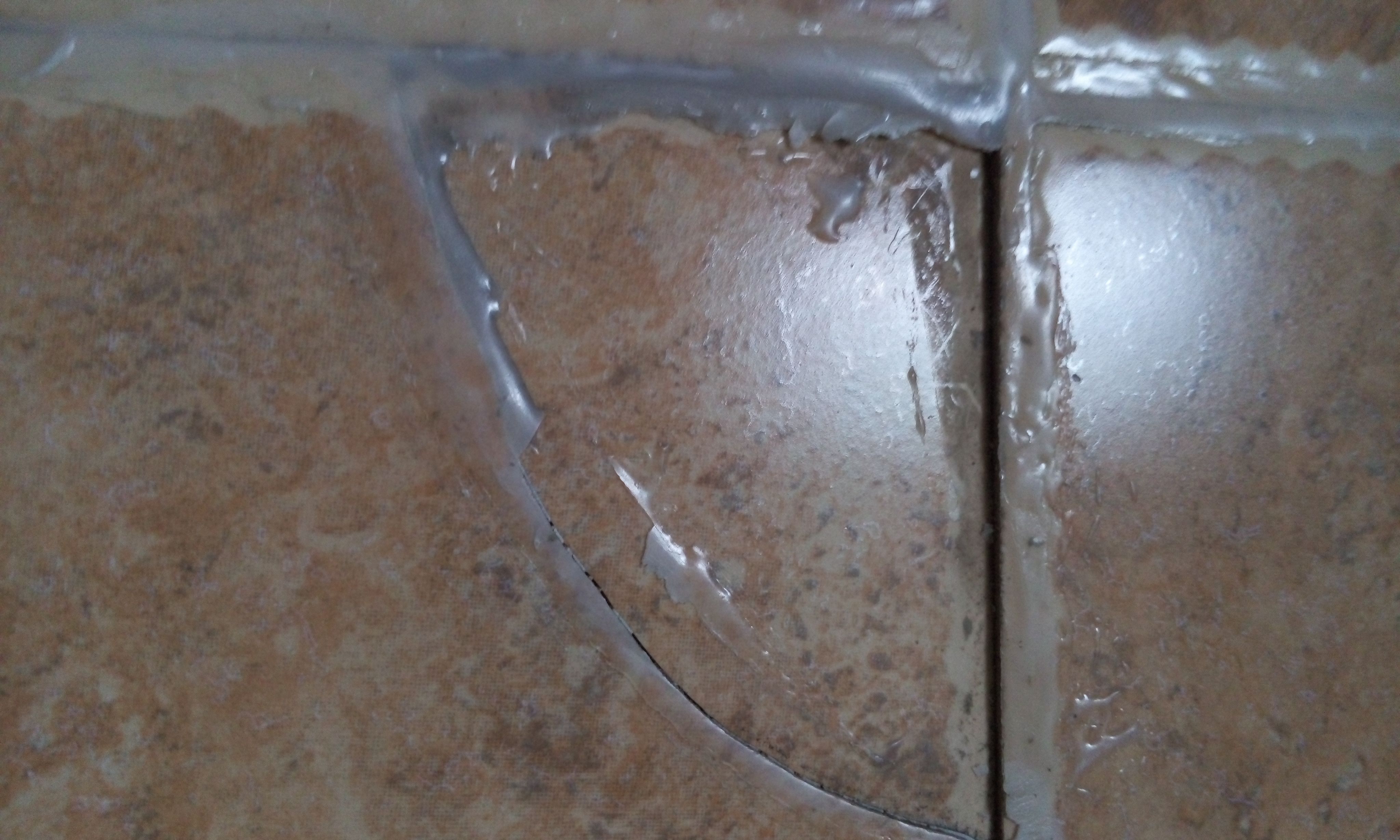聚脲免砸磚防水涂料的特性.jpg 聚脲免砸磚防水涂料的特性.jpg