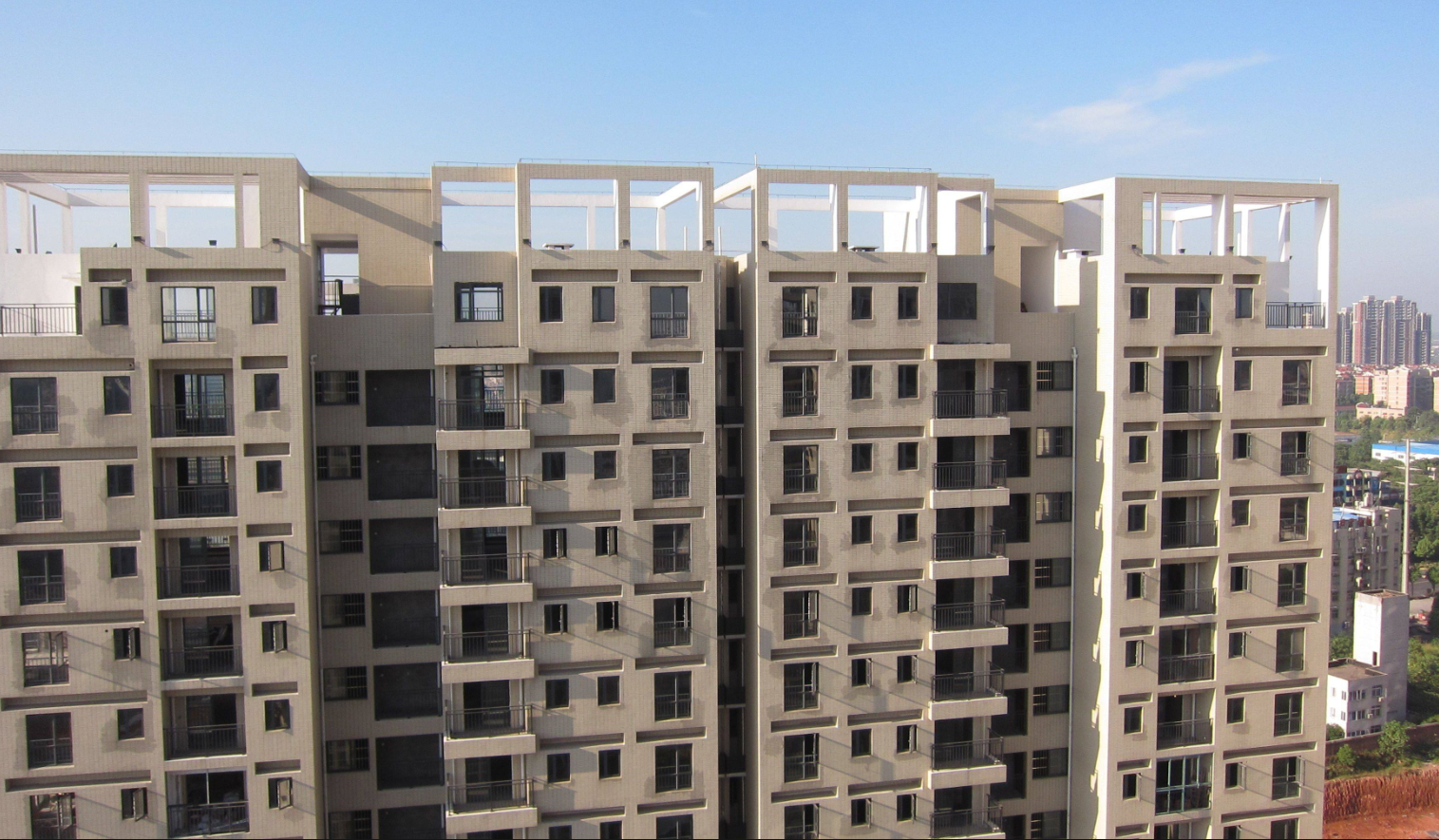 建筑工程應分為以下四個抗震設防類別:.png 建筑工程應分為以下四個抗震設防類別:.png
