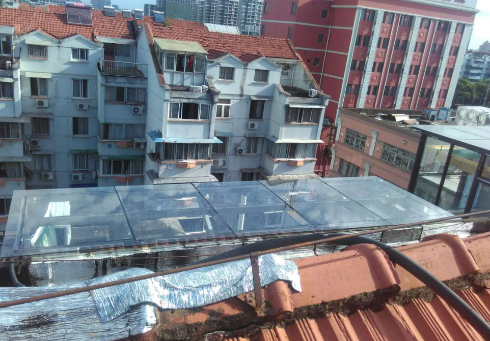 樓雨棚伸出多少合法.png 樓雨棚伸出多少合法.png