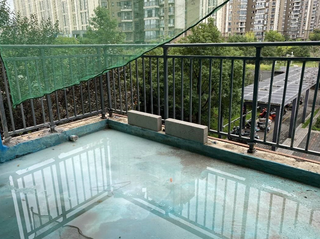 陽臺防水墻要做多高.png 陽臺防水墻要做多高.png